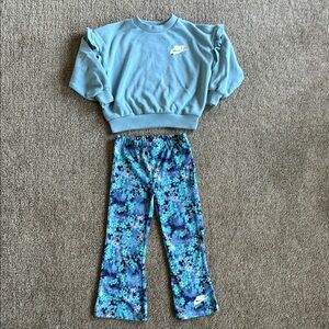 Nike Toddler Blue Sweatshirt and Floral Flare Patterned Pants, 3T